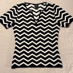 INC International Concepts Chevron Pattern Short Sleeve Top